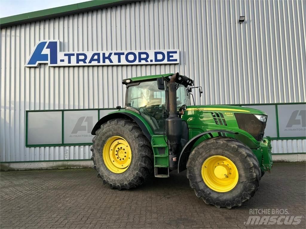 John Deere 6215R Traktori