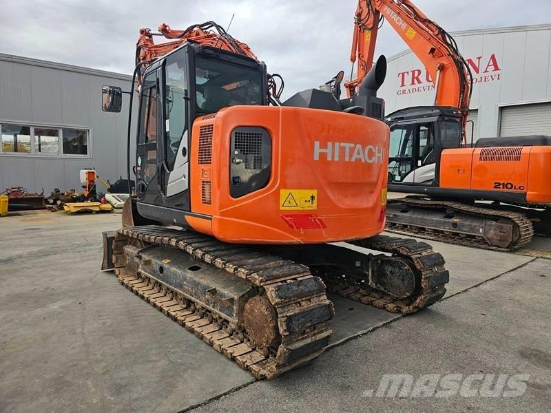 Hitachi ZX 135 US-6 Bageri guseničari