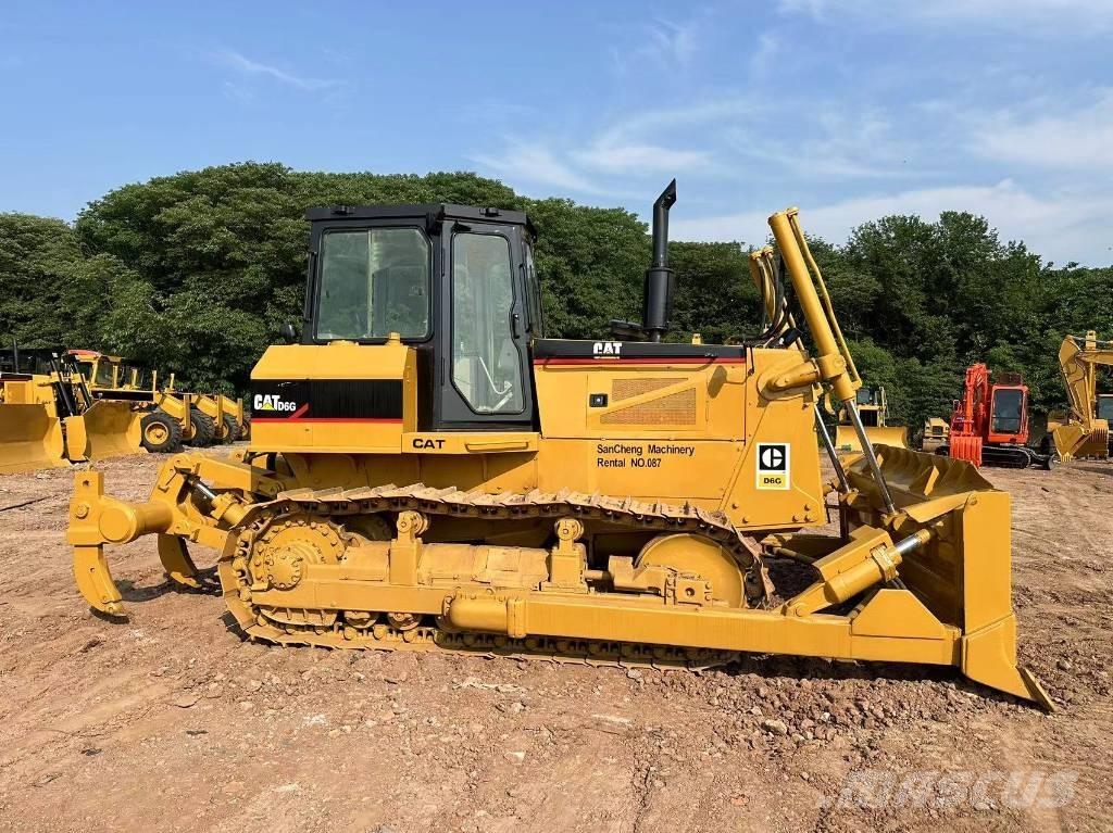 CAT D 6 G Buldožeri guseničari