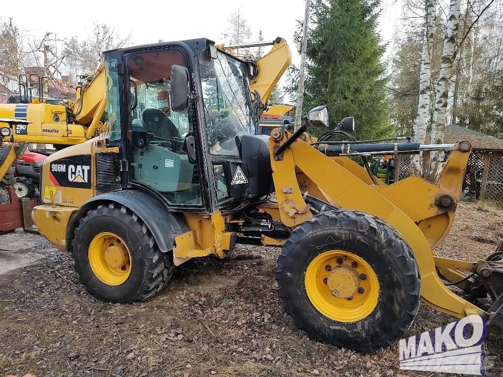 CAT 906 Utovarivači na točkove