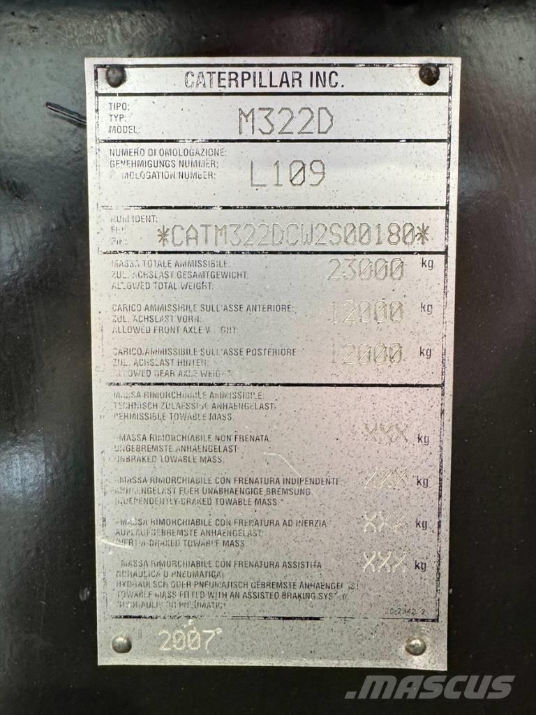 CAT M 322 D Bageri točkaši