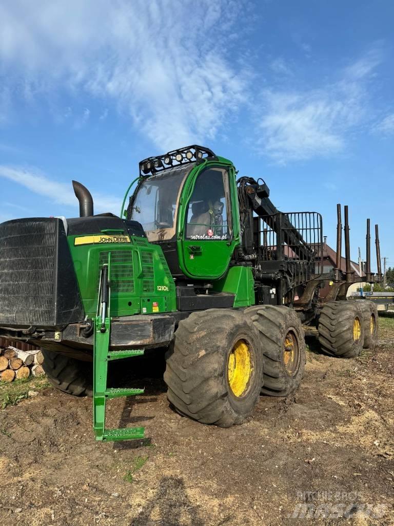 John Deere 1210E Forvarderi