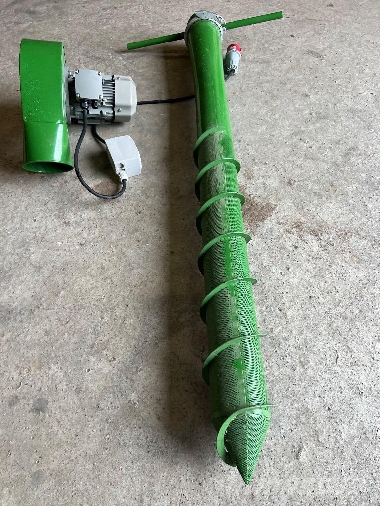  Crocus Kornbelufter Ostale poljoprivredne mašine