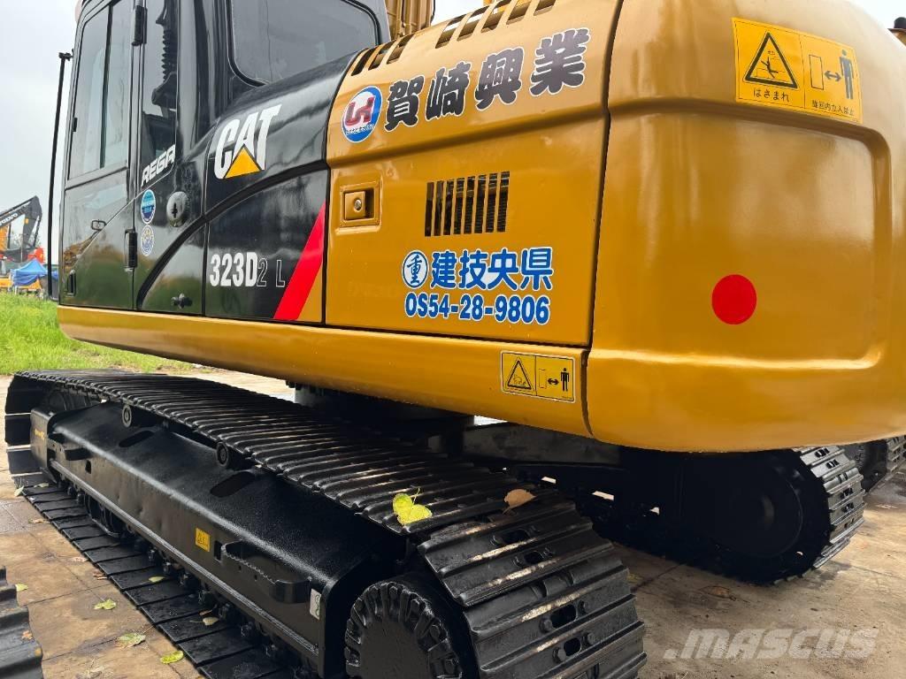 CAT 323D2 Bageri guseničari