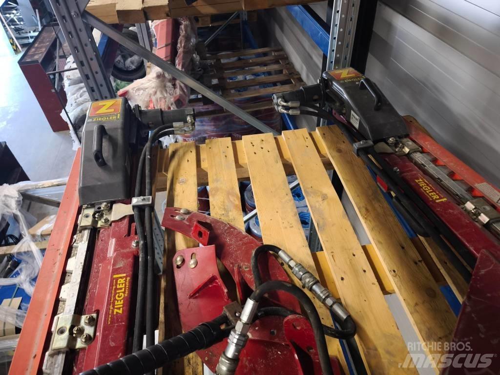 Case IH 3050 Glave hederi za kombajne