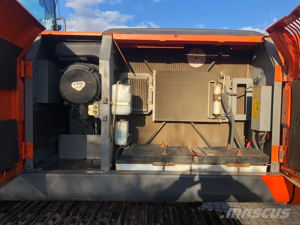 Hitachi ZX 210 LC-3 Bageri guseničari