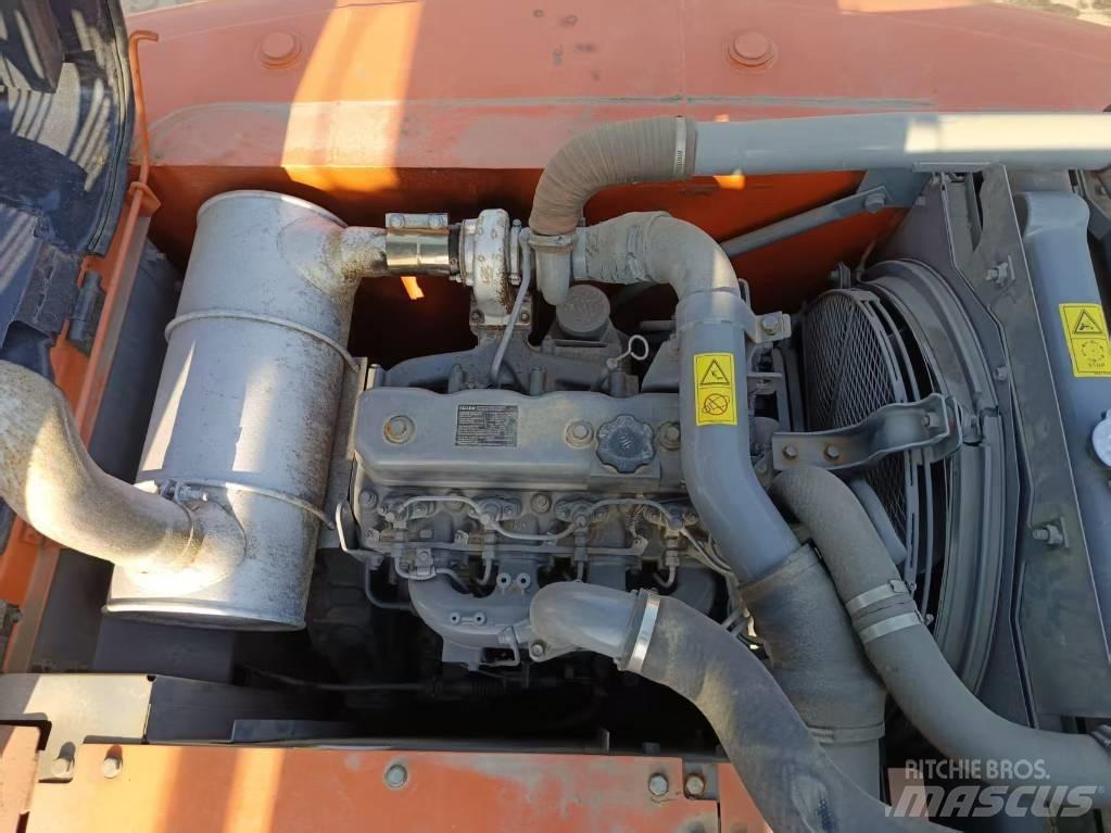 Hitachi ZX 160 Bageri guseničari