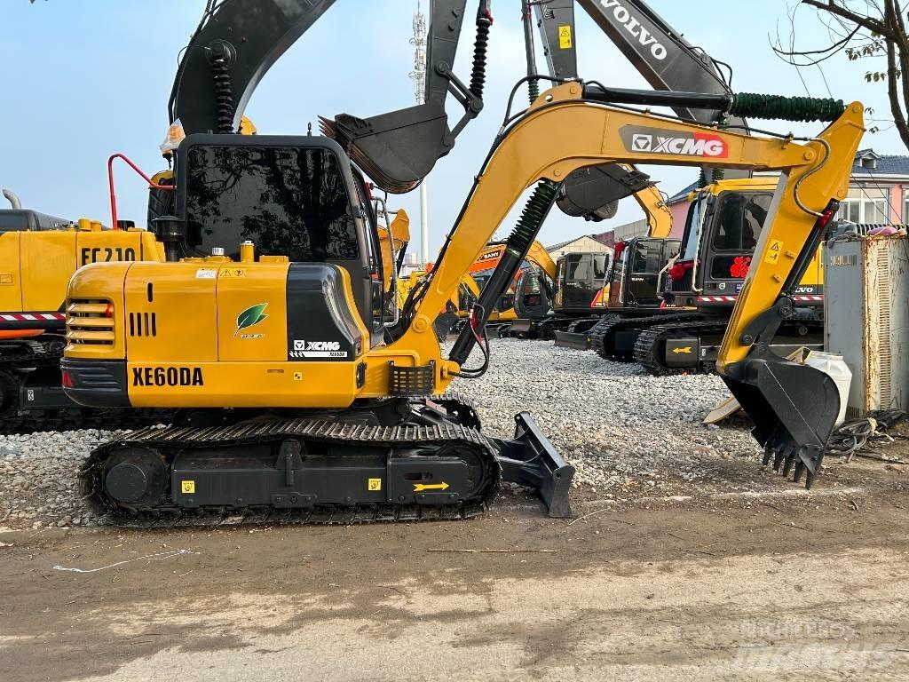 XCMG XE60DA Midi bageri 7t – 12t