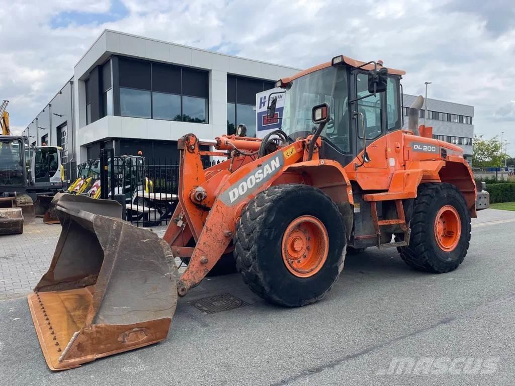 Doosan DL200-3 | A/C Utovarivači na točkove
