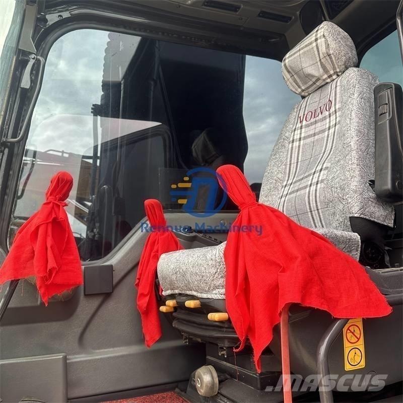 Volvo EC210 Bageri guseničari