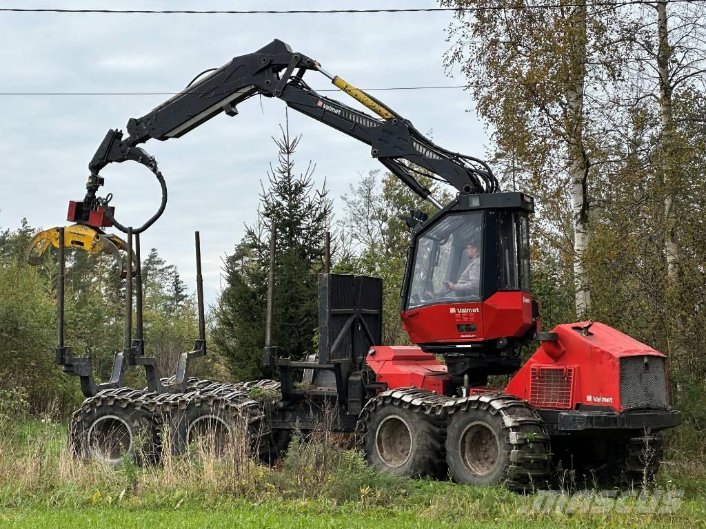 Valmet 801 Combi Harvarderi