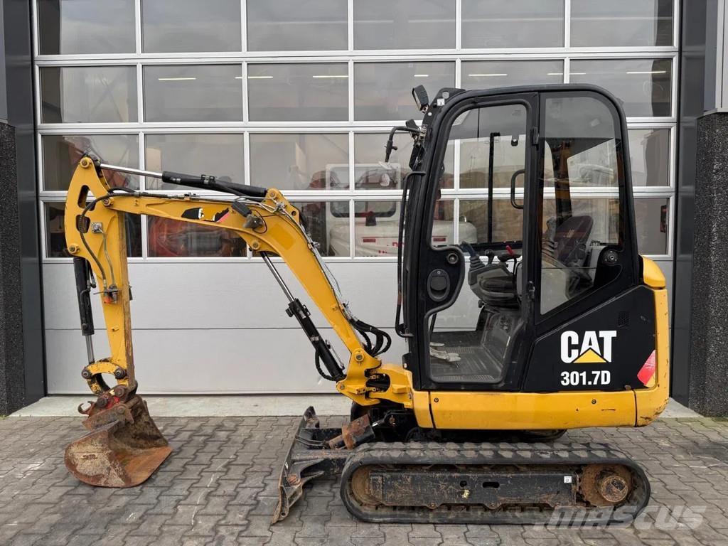 CAT 301.7D Mini bageri < 7t