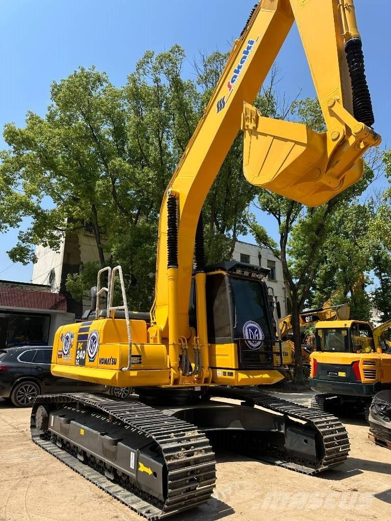 Komatsu PC 240 Bageri guseničari