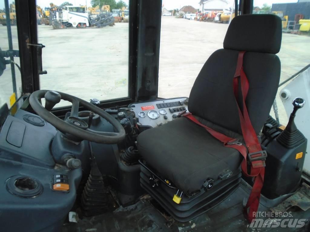 JCB 2 CX Rovokopači