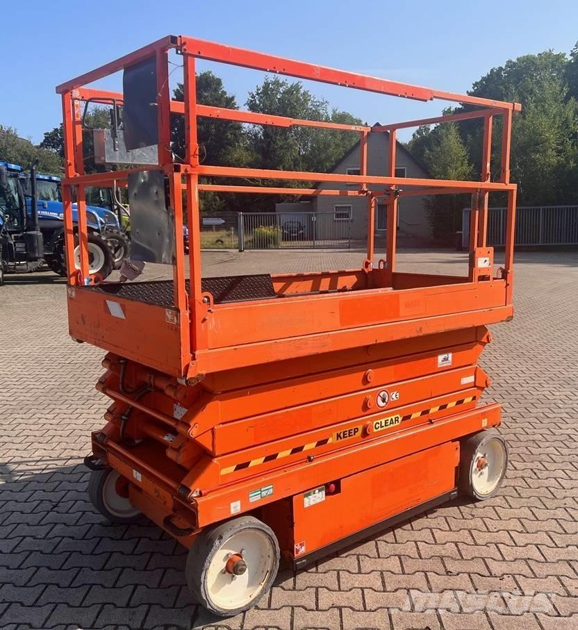 SkyJack SJ III 4626 Makazaste platforme