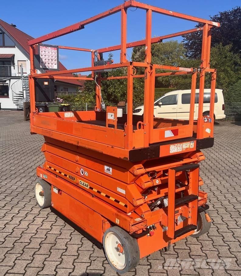 SkyJack SJ III 4626 Makazaste platforme