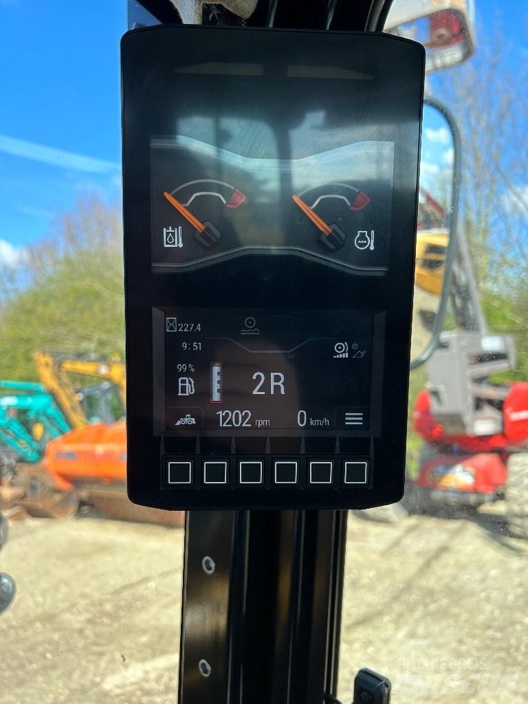 CAT 906 Utovarivači na točkove