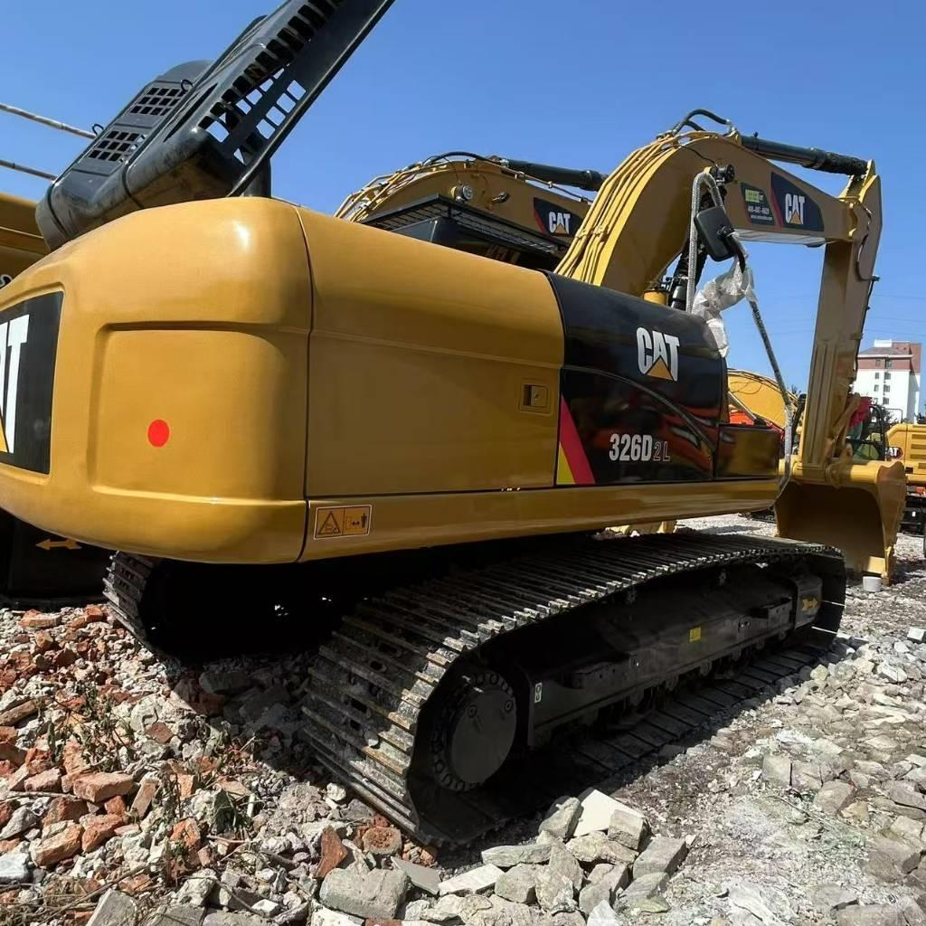 CAT 326D2L Bageri guseničari