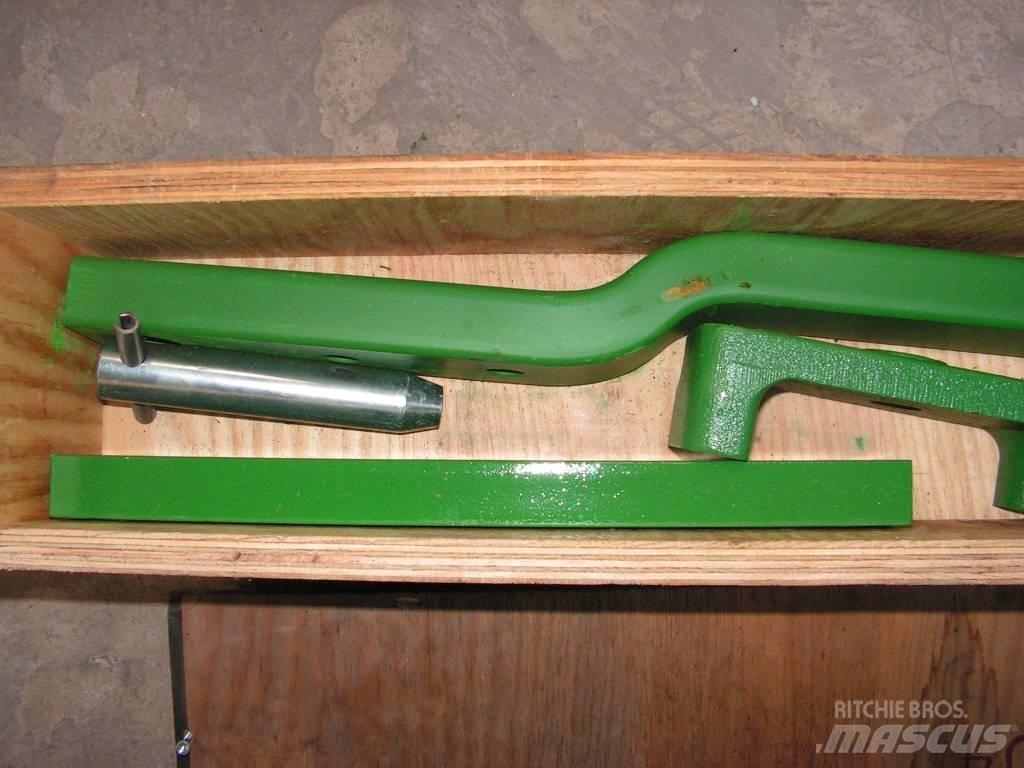 John Deere 6910 Šasija i vešenje