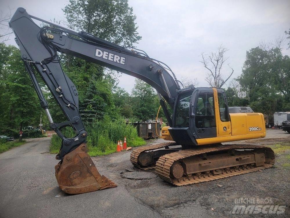 John Deere 200 C LC Bageri guseničari
