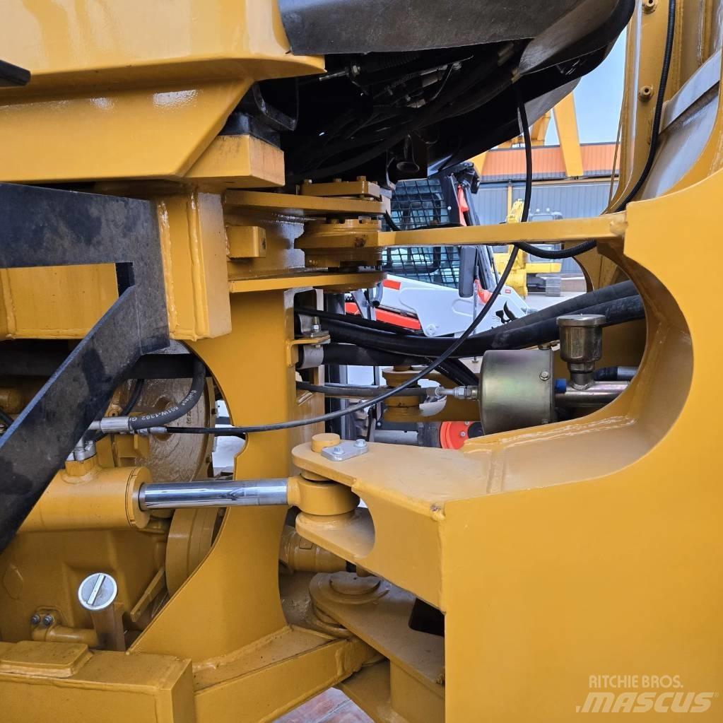 CAT 966 H Utovarivači na točkove