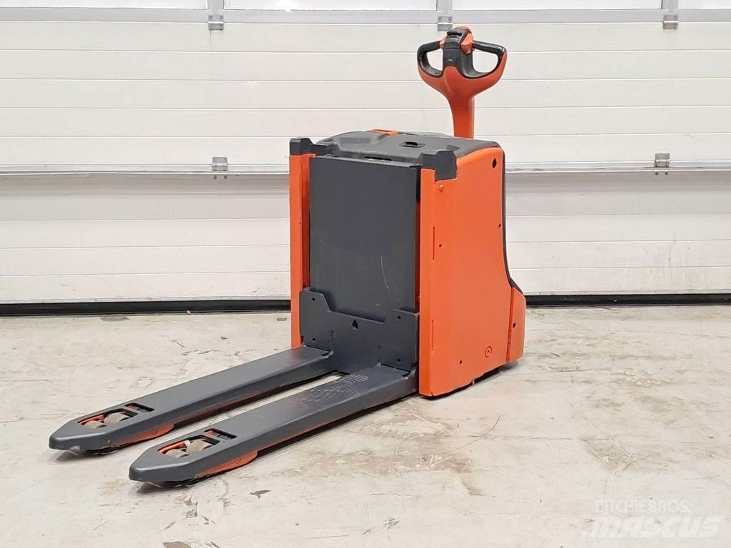 Linde T16L Ručni paletar