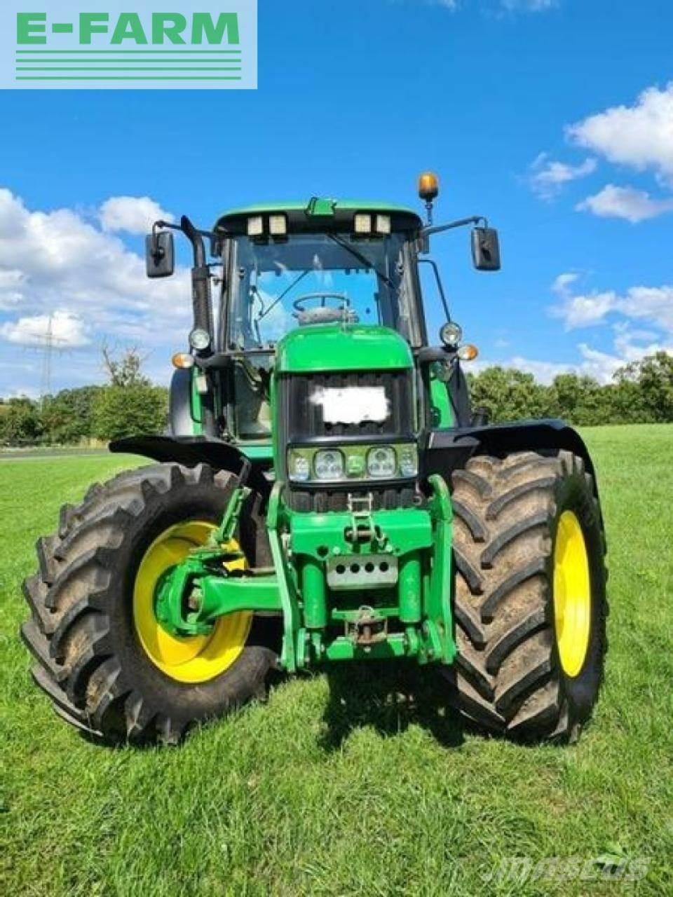 John Deere 7430 Traktori