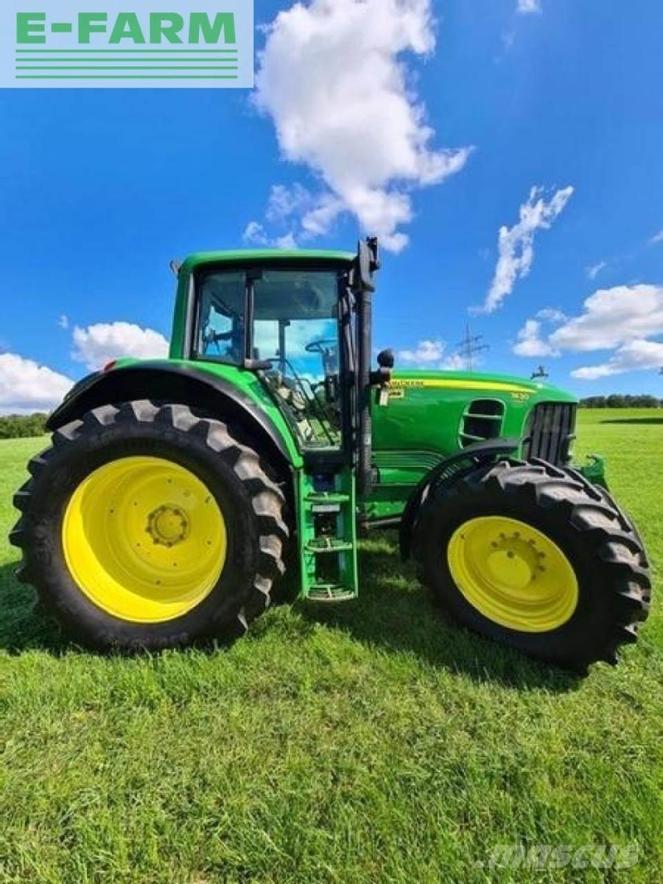 John Deere 7430 Traktori