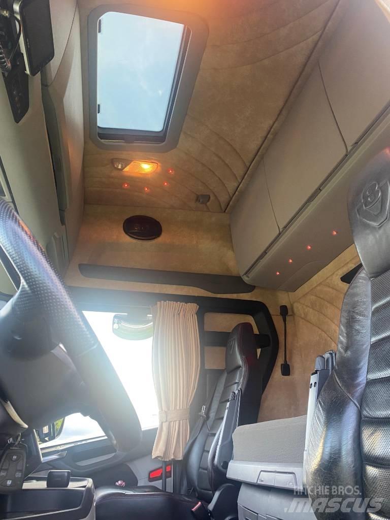 Scania S 730 Tegljači