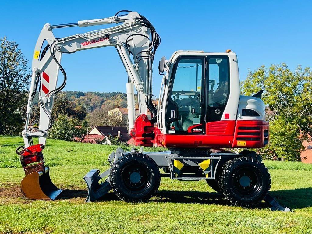 Takeuchi TB 295 W Bageri točkaši