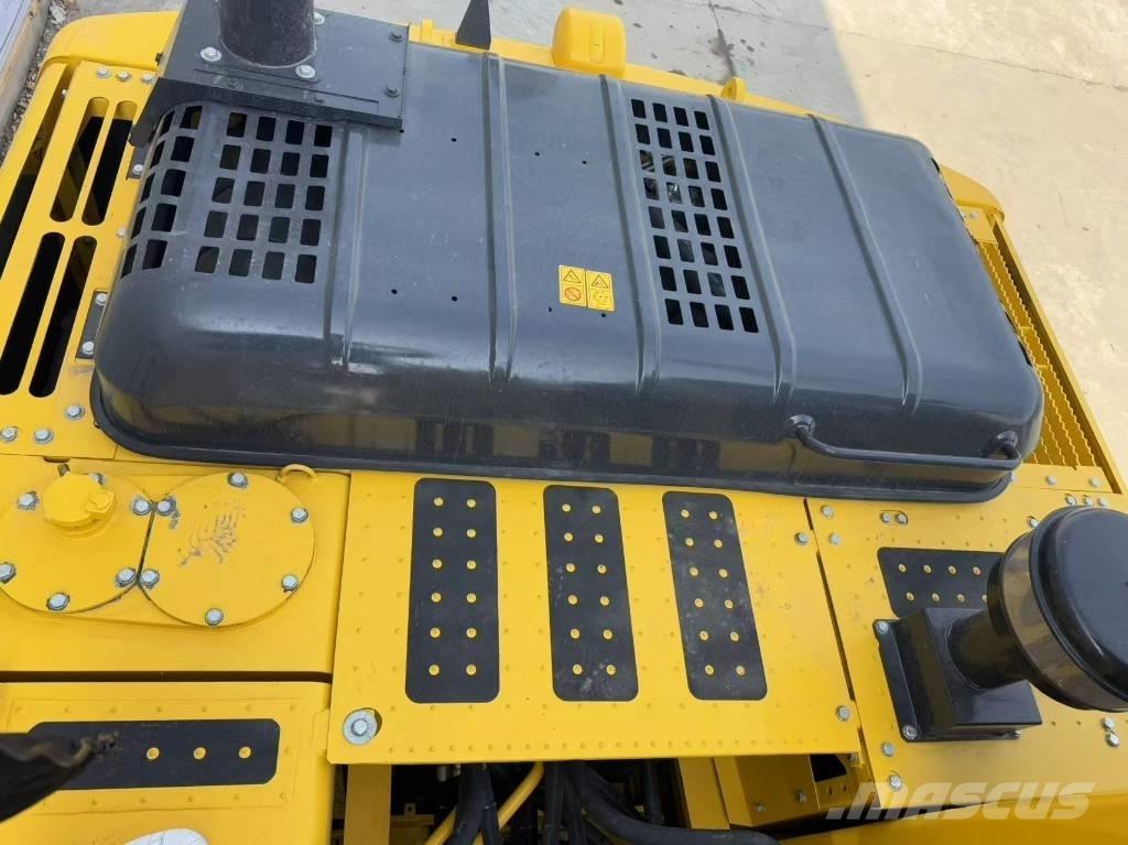 Komatsu PC 200-8N1 Bageri guseničari
