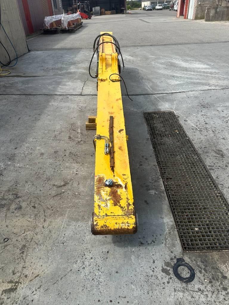 Komatsu PC 180-6 Bageri guseničari