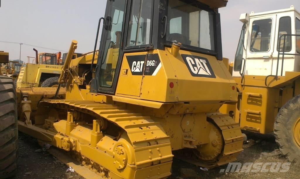 CAT D 6 G LGP II Buldožeri guseničari