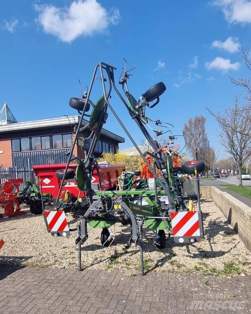 Fendt Lotus 770 Okretači i sakupljači sena