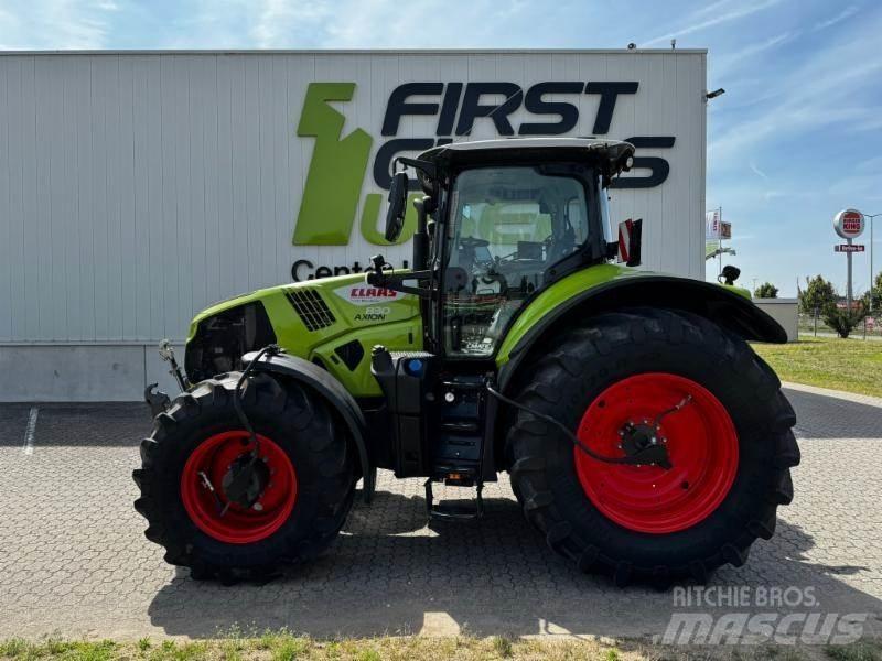 CLAAS AXION 830 Traktori
