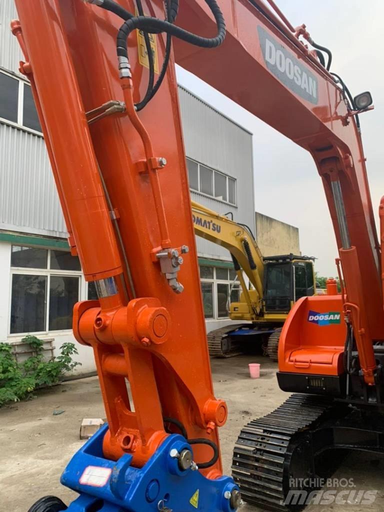 Doosan DX 75-9 C Midi bageri 7t – 12t