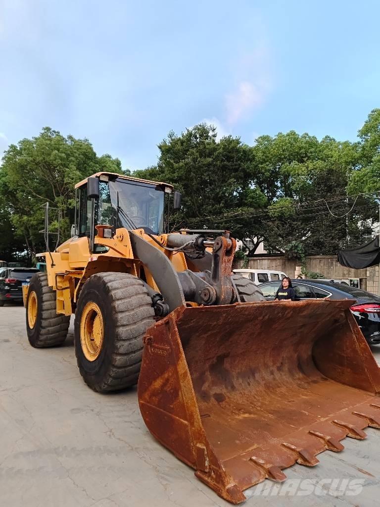 Volvo L 120 Utovarivači na točkove