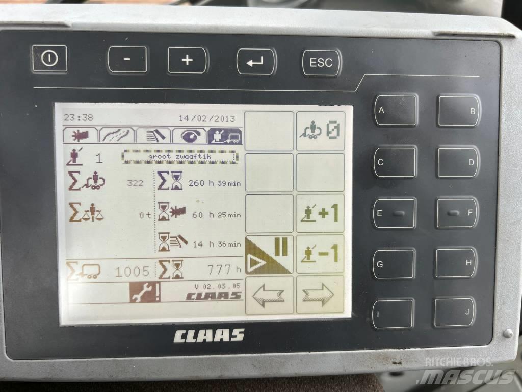 CLAAS Cargos 8500 Samoutovarne prikolice