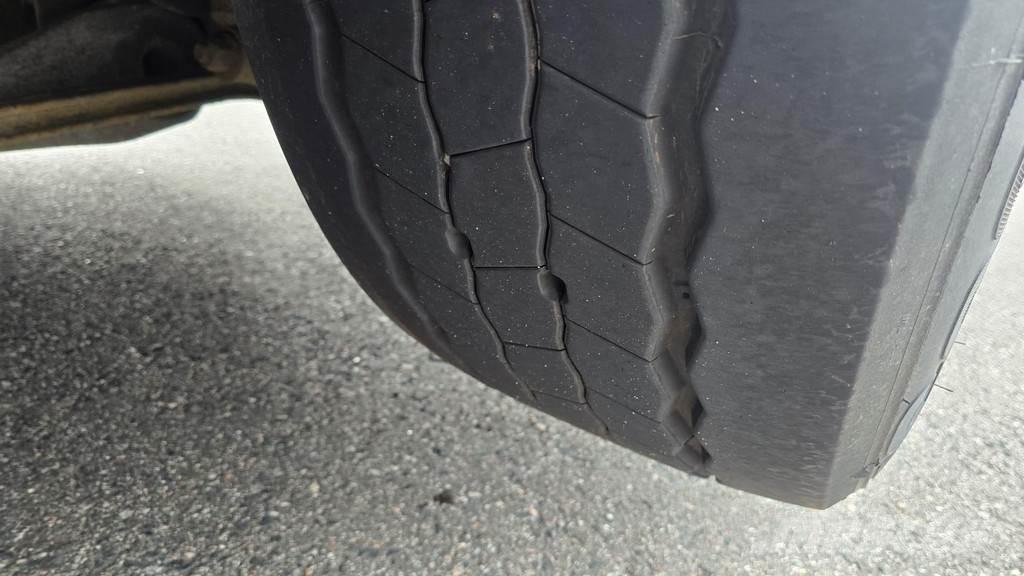 Volvo FH Kamioni sa ciradom