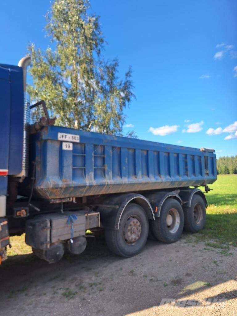 Sisu E12 Kiperi kamioni