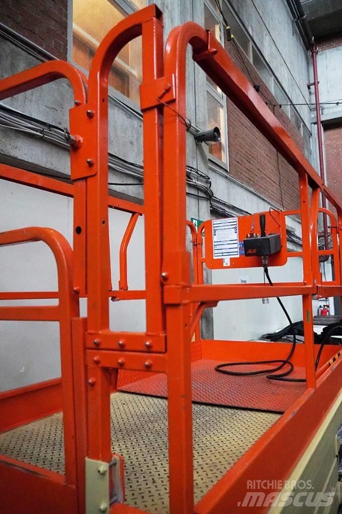 JLG 3246 ES Makazaste platforme