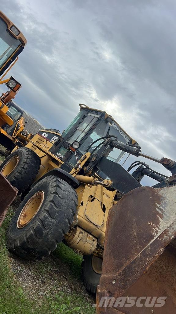 CAT IT 28 G Šasija i vešenje