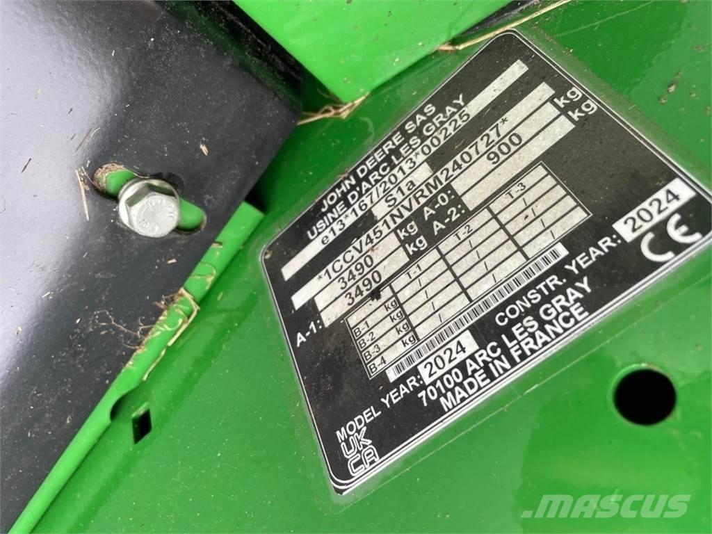 John Deere V451M Prese/balirke za rolo bale