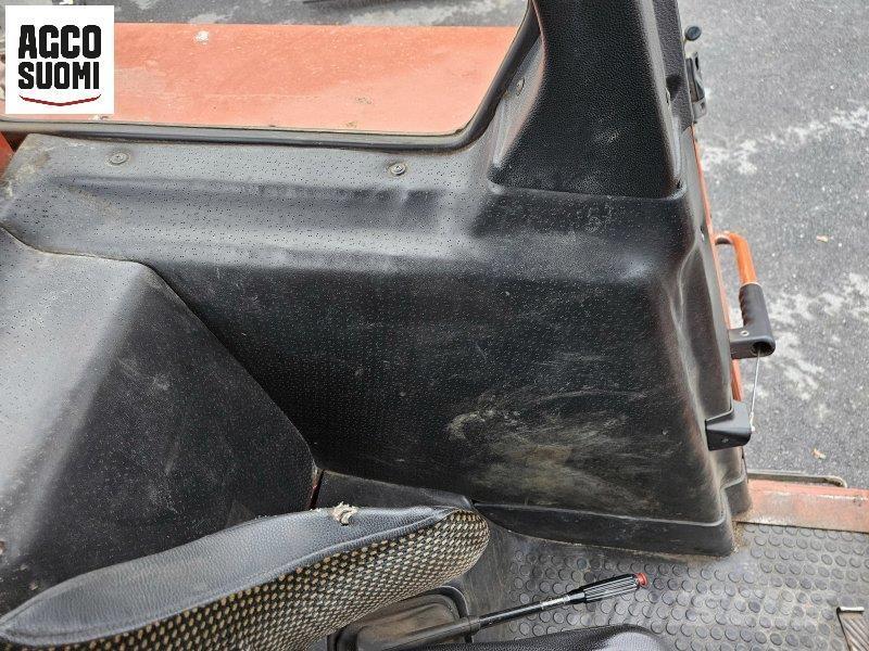 Fiat 680 DTH 4WD Traktori