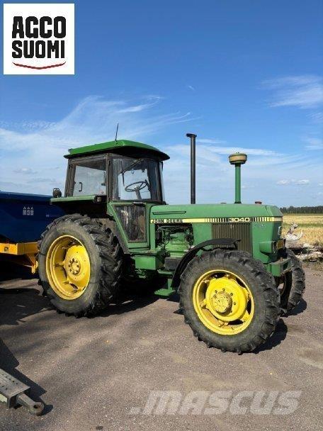 John Deere 3040 Traktori