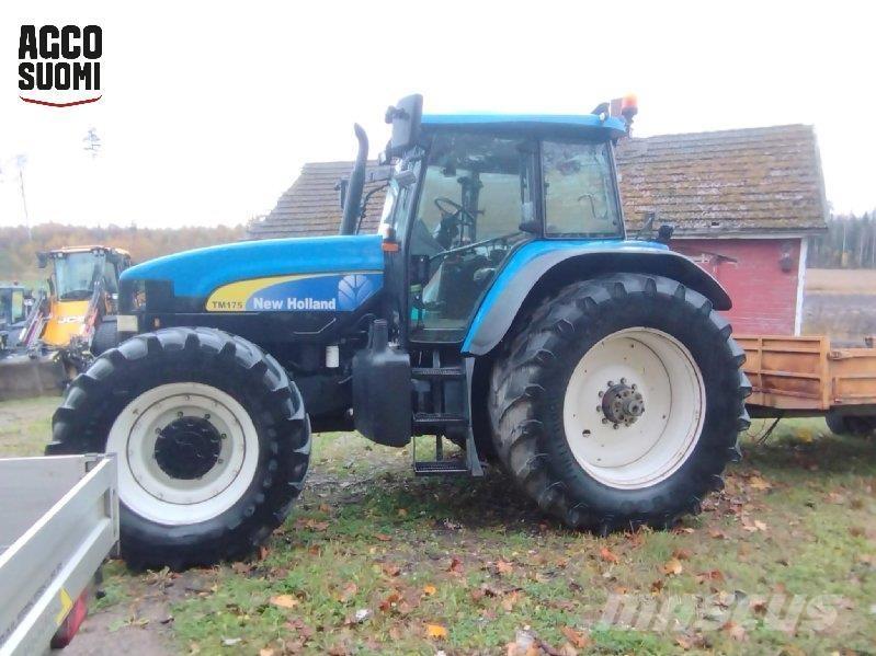 New Holland TM175 Traktori