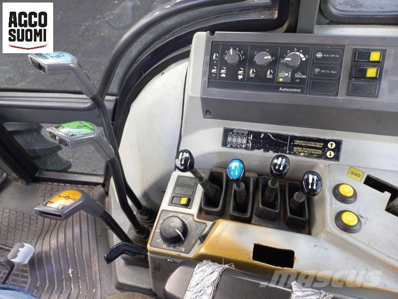 Valtra 6400 Traktori