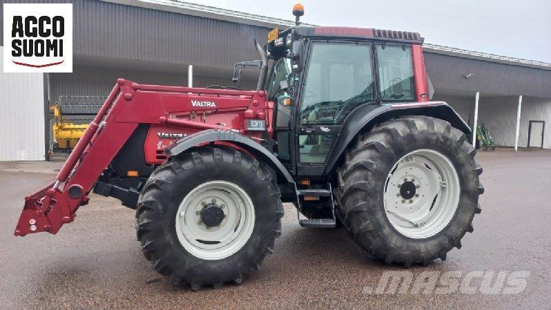 Valtra 6800 Traktori