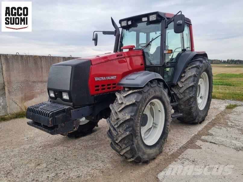 Valtra 8050 HT Traktori