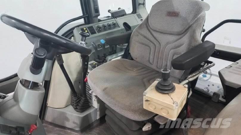 Valtra 8400 Traktori